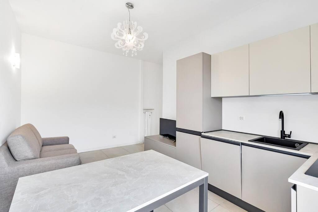Апартаменти Alessia'S Flat - Caroli Мілан Екстер'єр фото